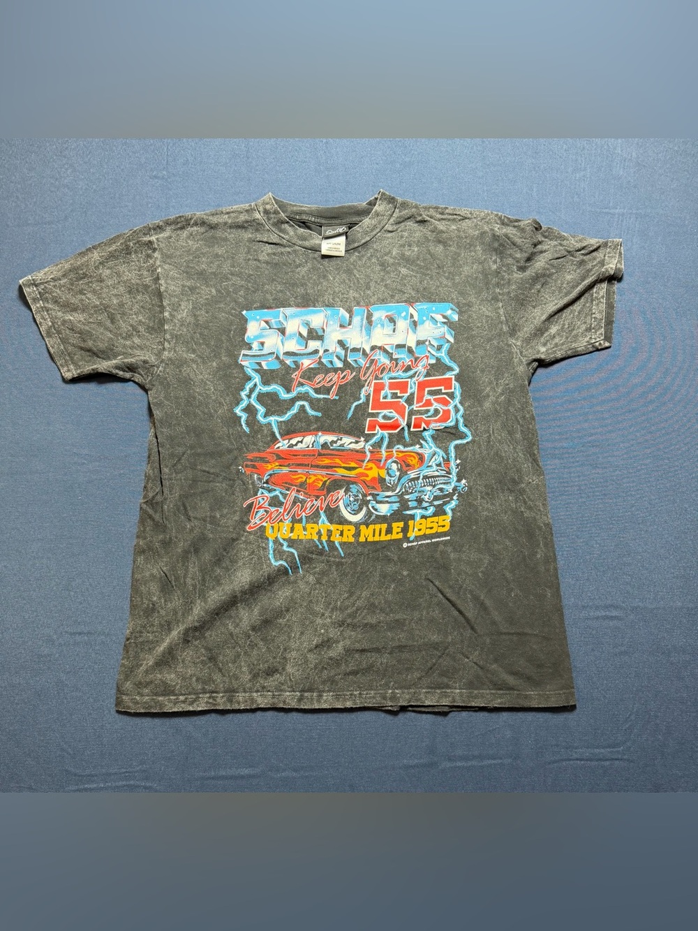 100% Cotton Medium NWOT Schaf Keep Going 55 Graphic Tee